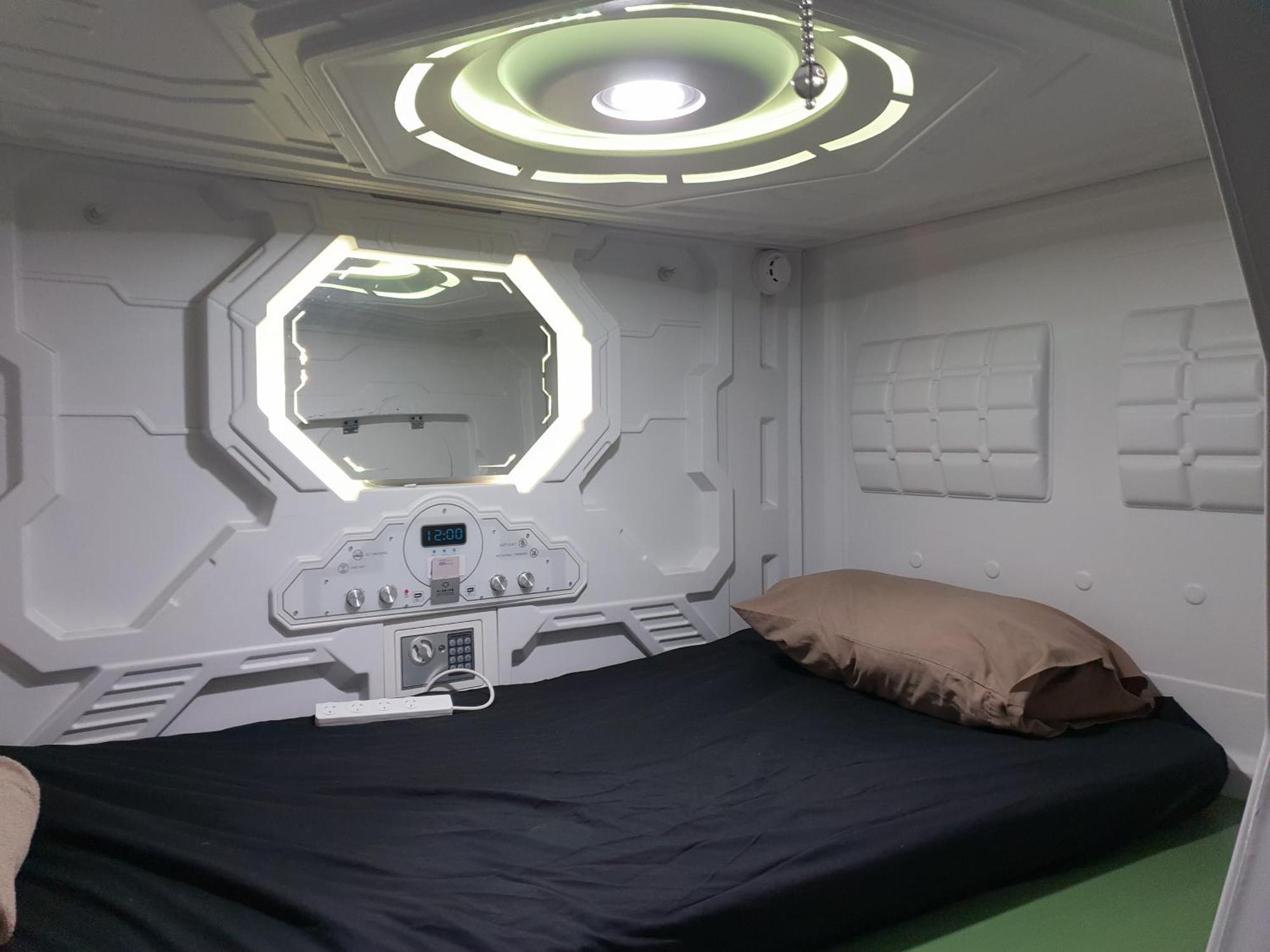 Abbotsford Private Rooms & Pods - 15 Charles Homestay 멜번 외부 사진