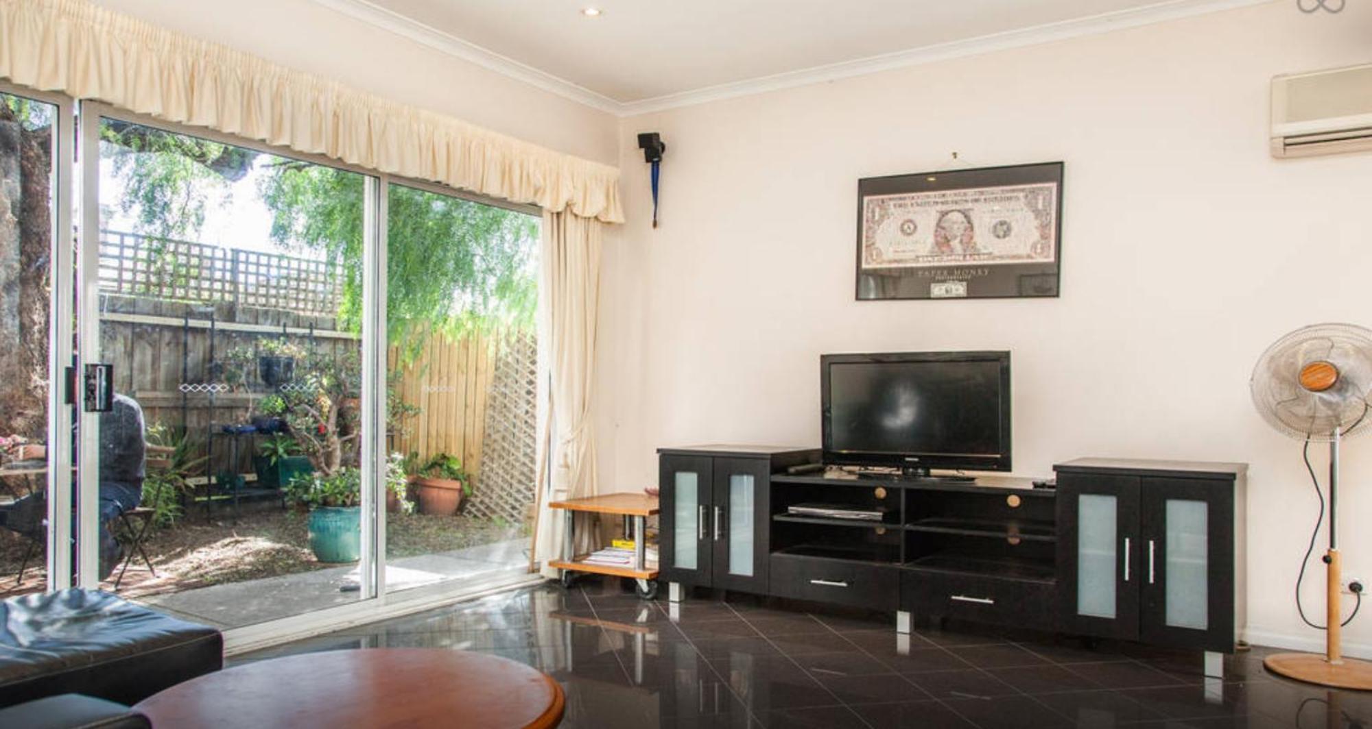 Abbotsford Private Rooms & Pods - 15 Charles Homestay 멜번 외부 사진